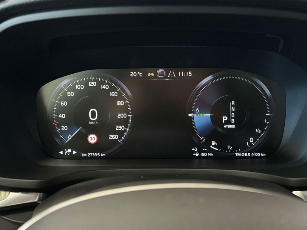Volvo V60 2019 Musta