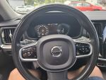 Volvo V60 2019 Musta