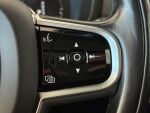 Volvo V60 2019 Musta