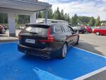 Volvo V60 2019 Musta