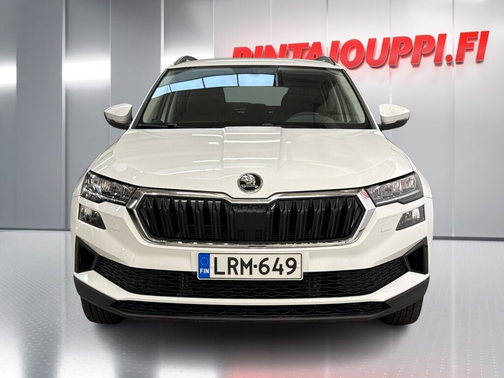 Skoda Karoq 2023 Valkoinen