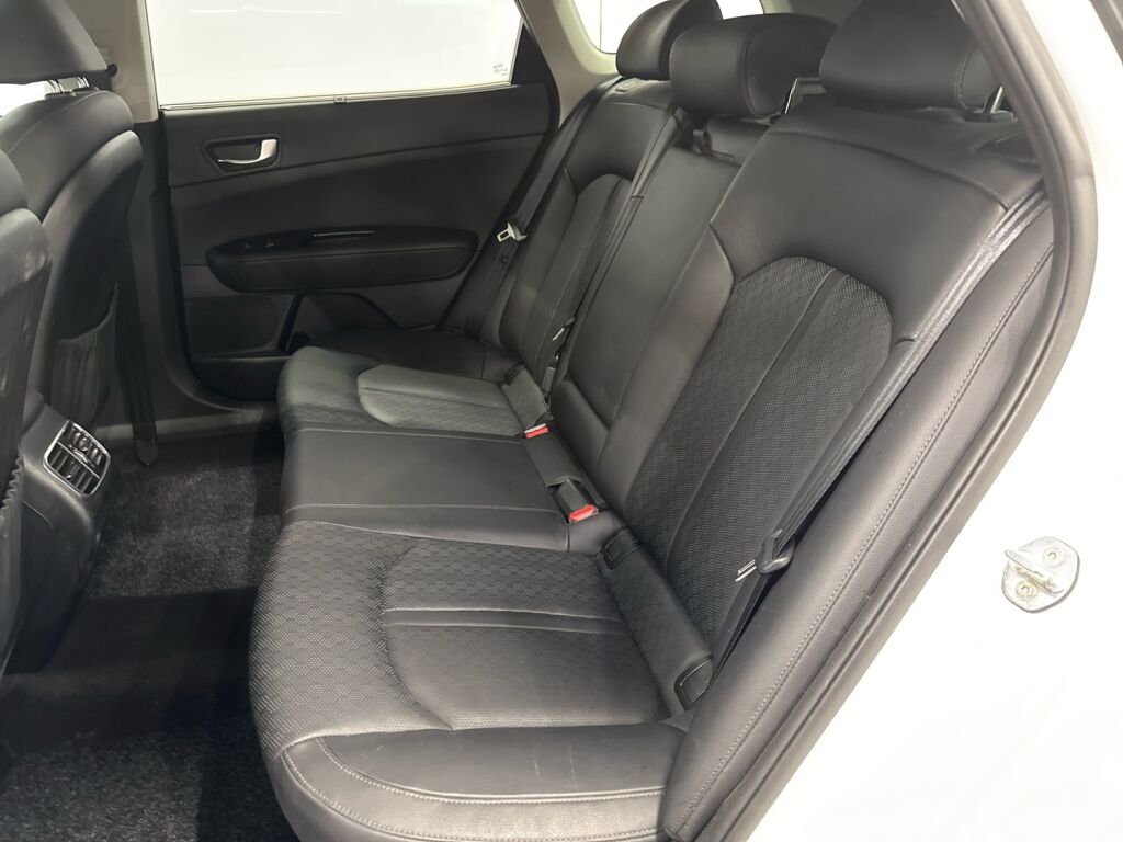 Kia Optima 2019 Valkoinen