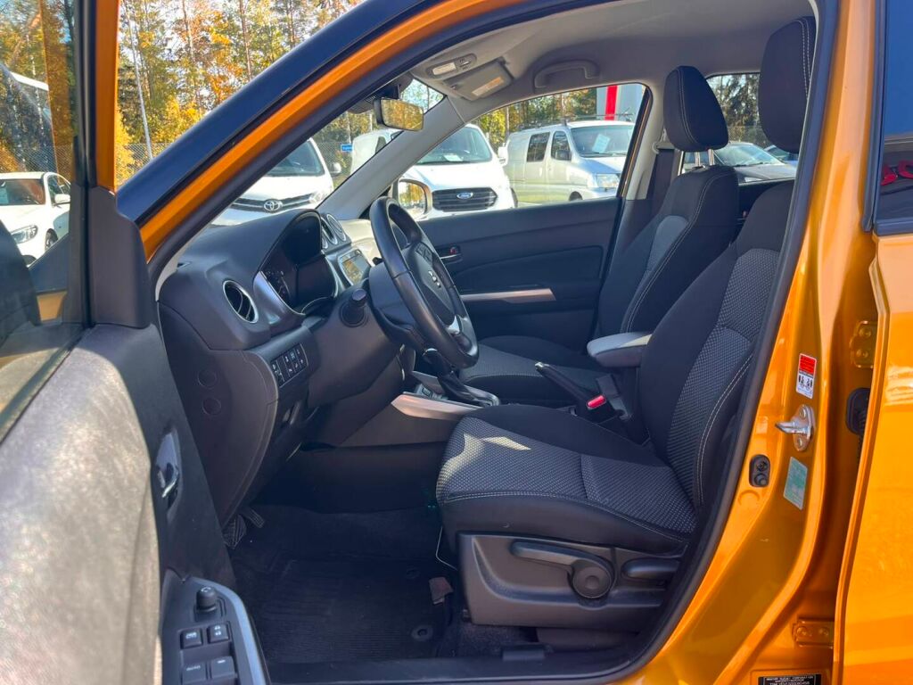 Suzuki Vitara 2025 Keltainen