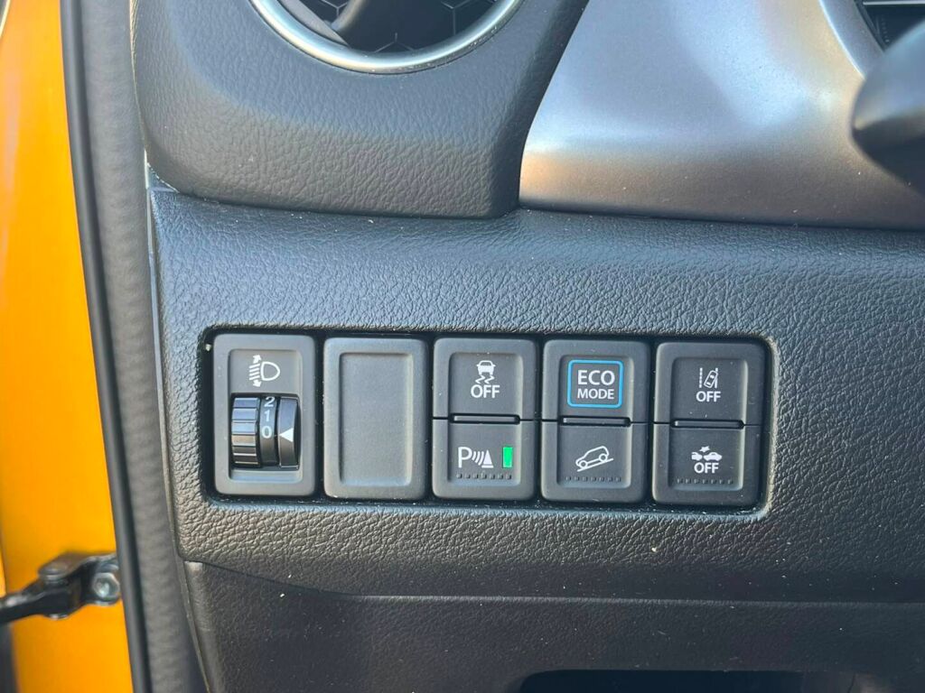 Suzuki Vitara 2025 Keltainen