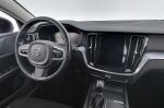 Volvo V60 2019 Musta