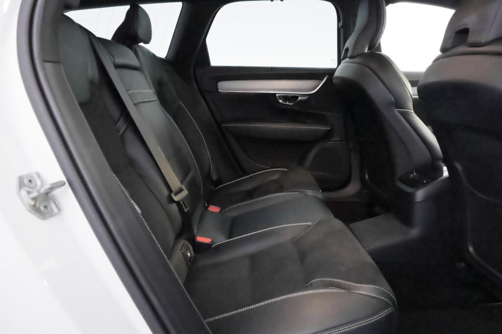 Volvo V90 2019 Valkoinen