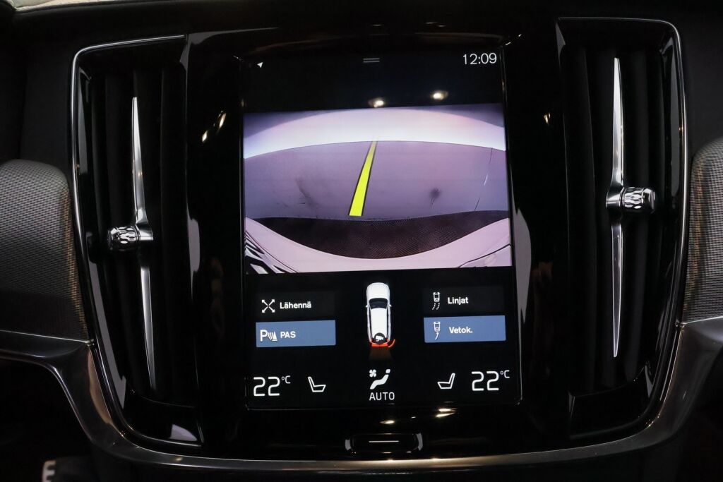 Volvo V90 2019 Valkoinen