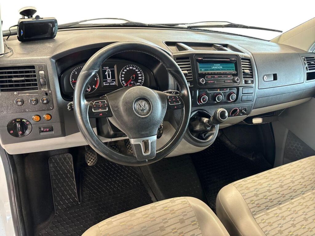 Volkswagen Transporter 2013 Valkoinen