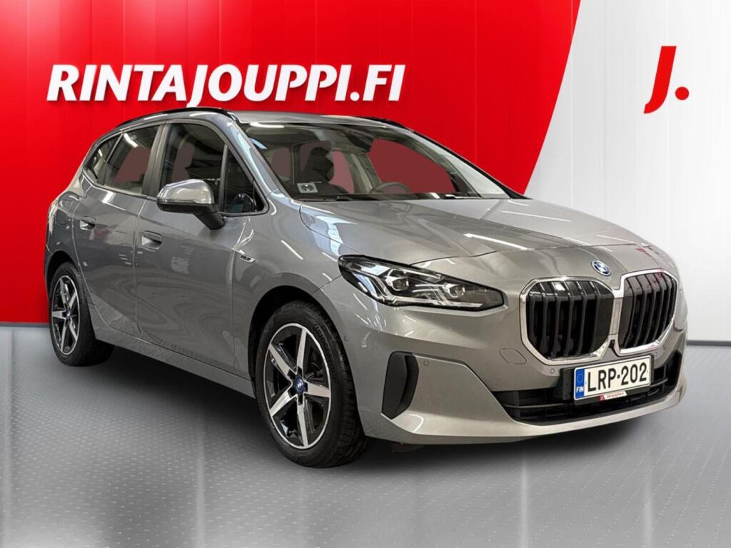 BMW 230 2023, kuva 2/29