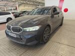 BMW 330 2023 Musta