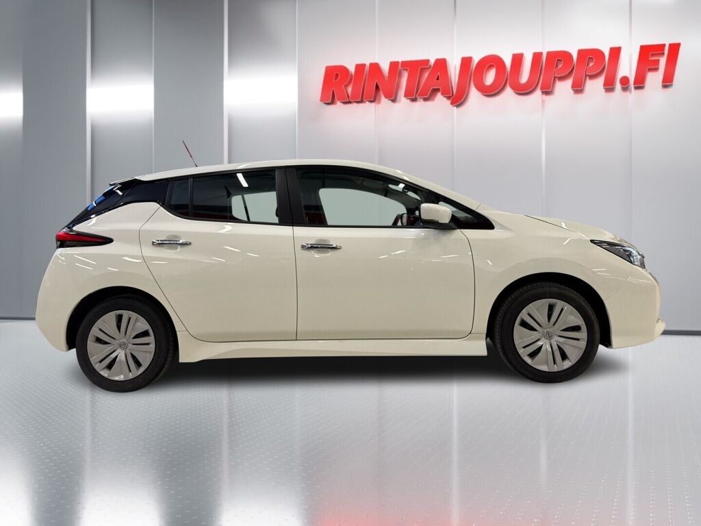 Nissan Leaf 2023 Valkoinen
