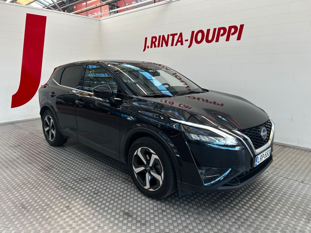 Nissan Qashqai 2023 Musta