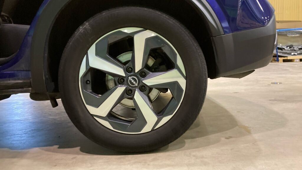 Nissan Qashqai 2023 Sininen