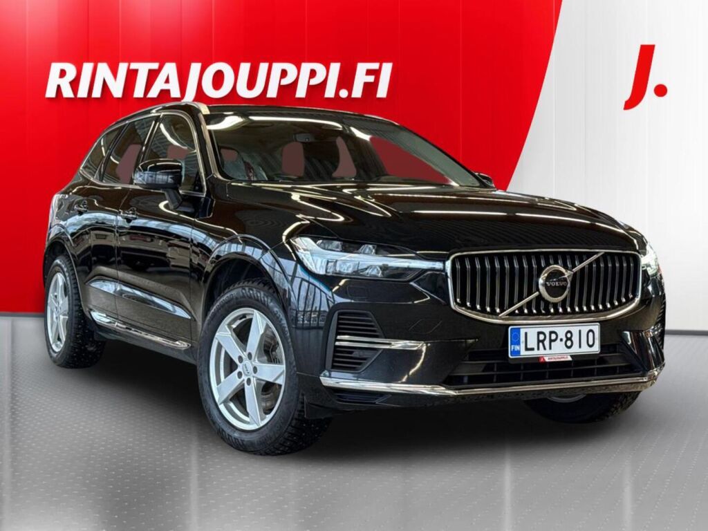 Volvo XC60 2023 Musta