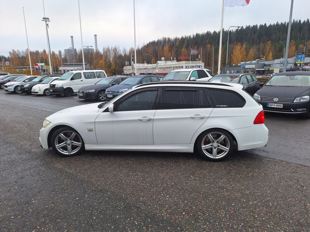 BMW 330 2012 Valkoinen