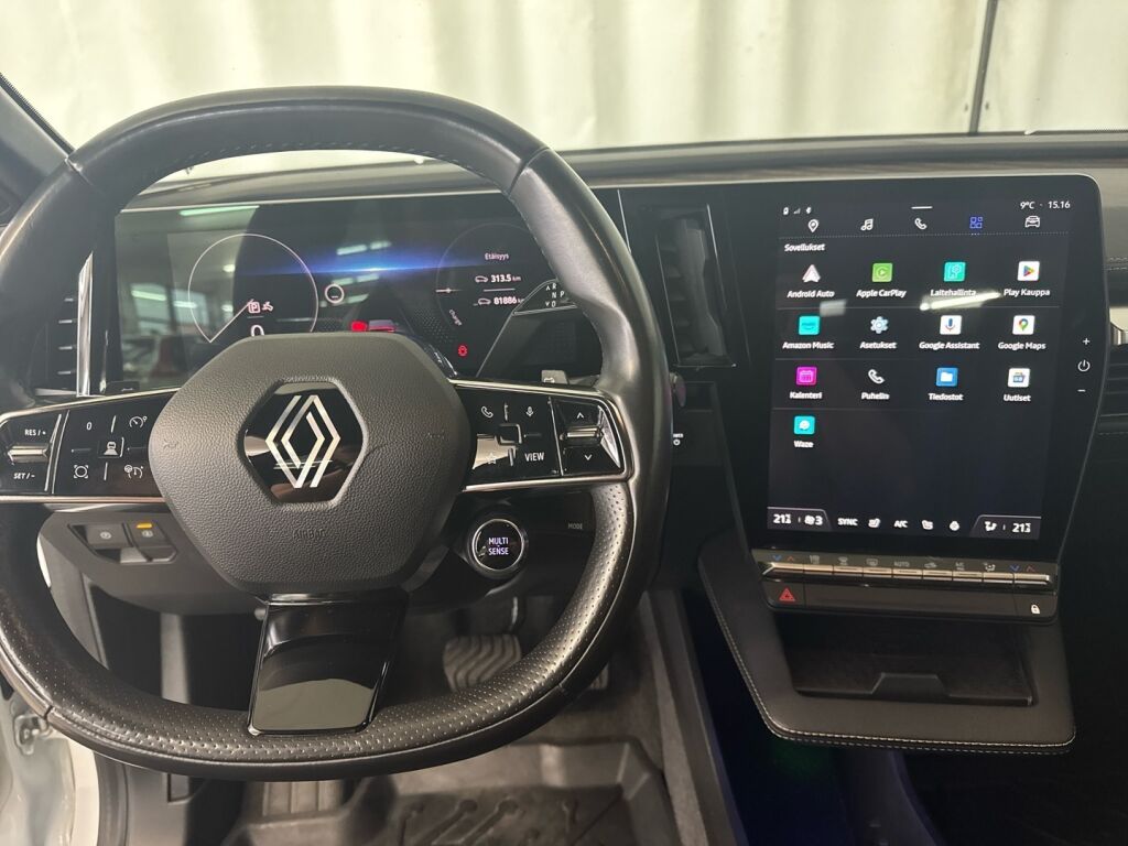 Renault Megane 2022 Valkoinen