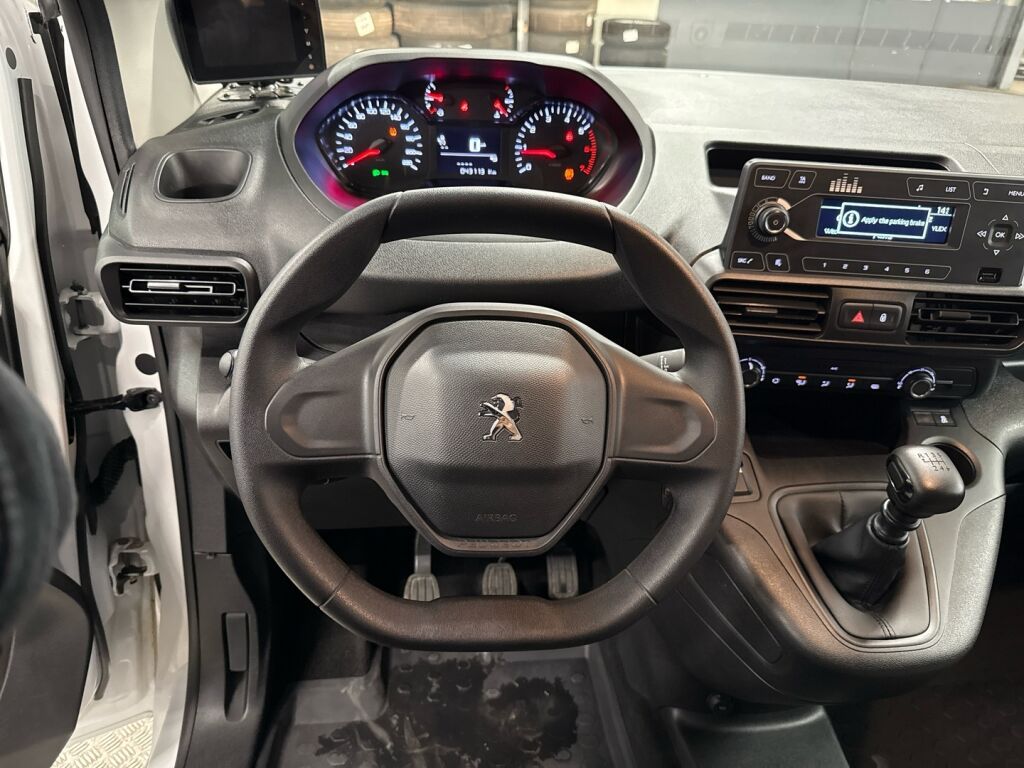 Peugeot Partner 2022 Valkoinen