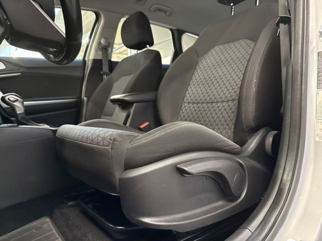 Kia Ceed 2023 Hopea
