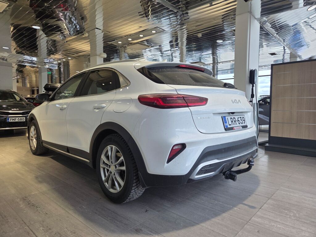 Kia XCeed 2023 Valkoinen