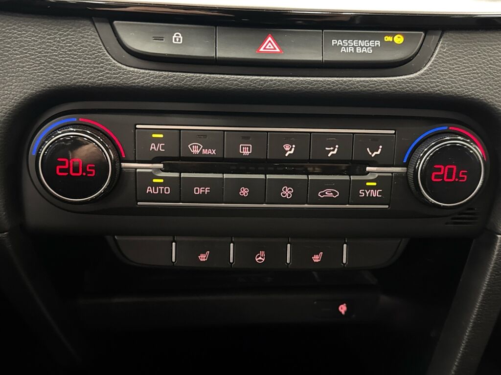 Kia XCeed 2023 Valkoinen