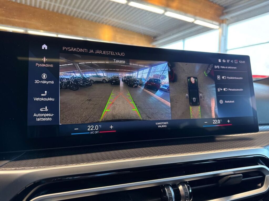 BMW i4 M50 2023 Metallinhohto Vihreä (Sanremo Green)