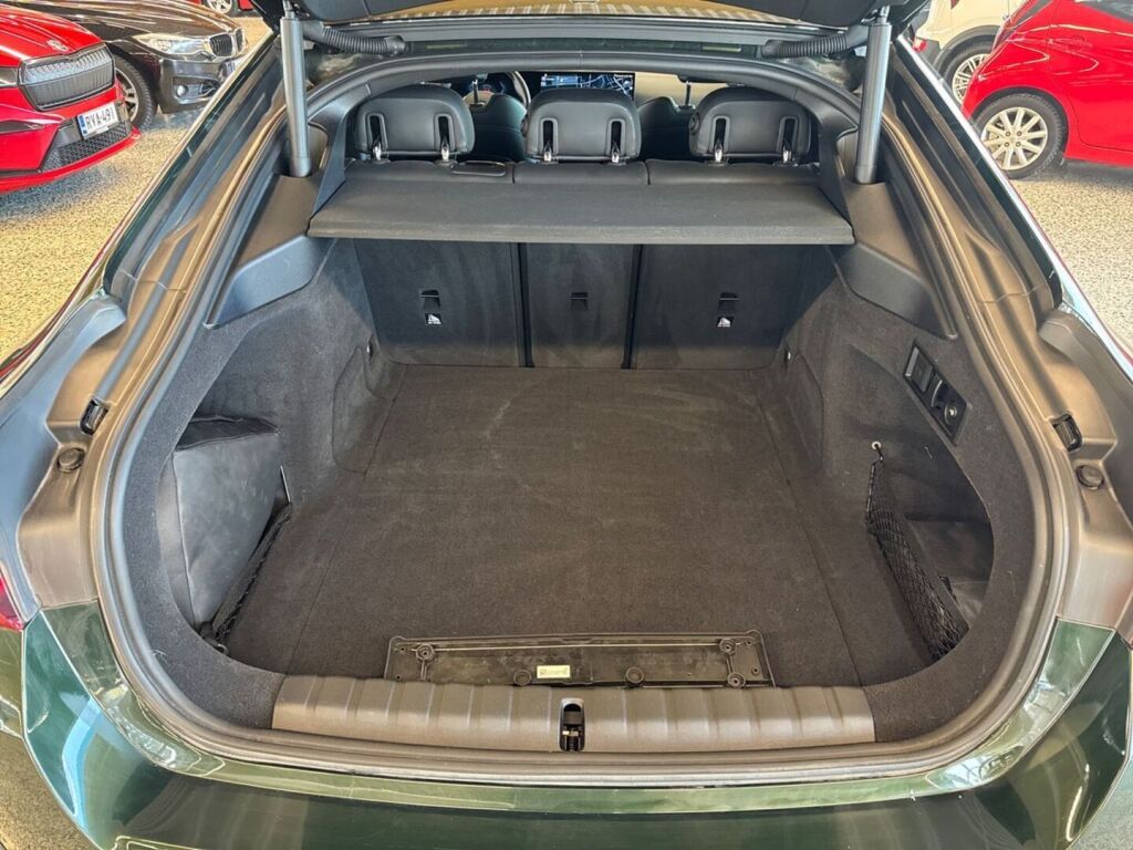 BMW i4 M50 2023 Metallinhohto Vihreä (Sanremo Green)