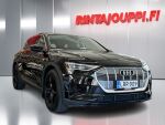 Audi e-tron 2020 Musta