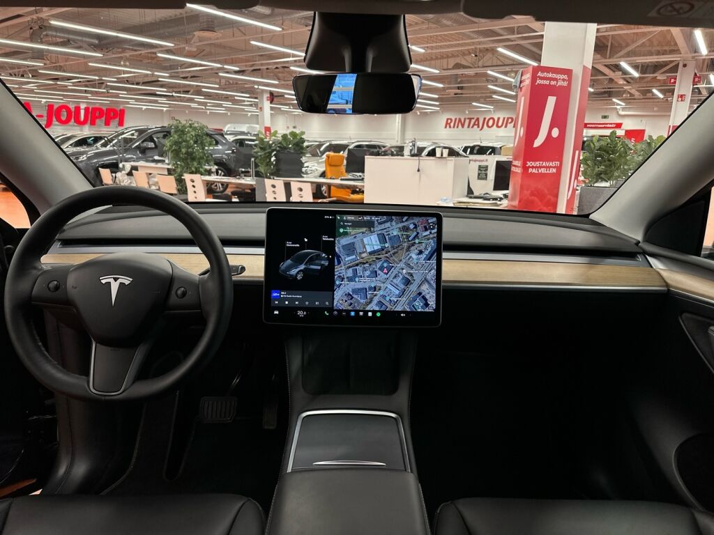 Tesla Model Y 2021 Harmaa