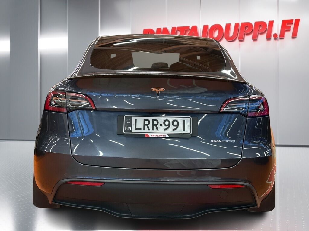 Tesla Model Y 2021 Harmaa