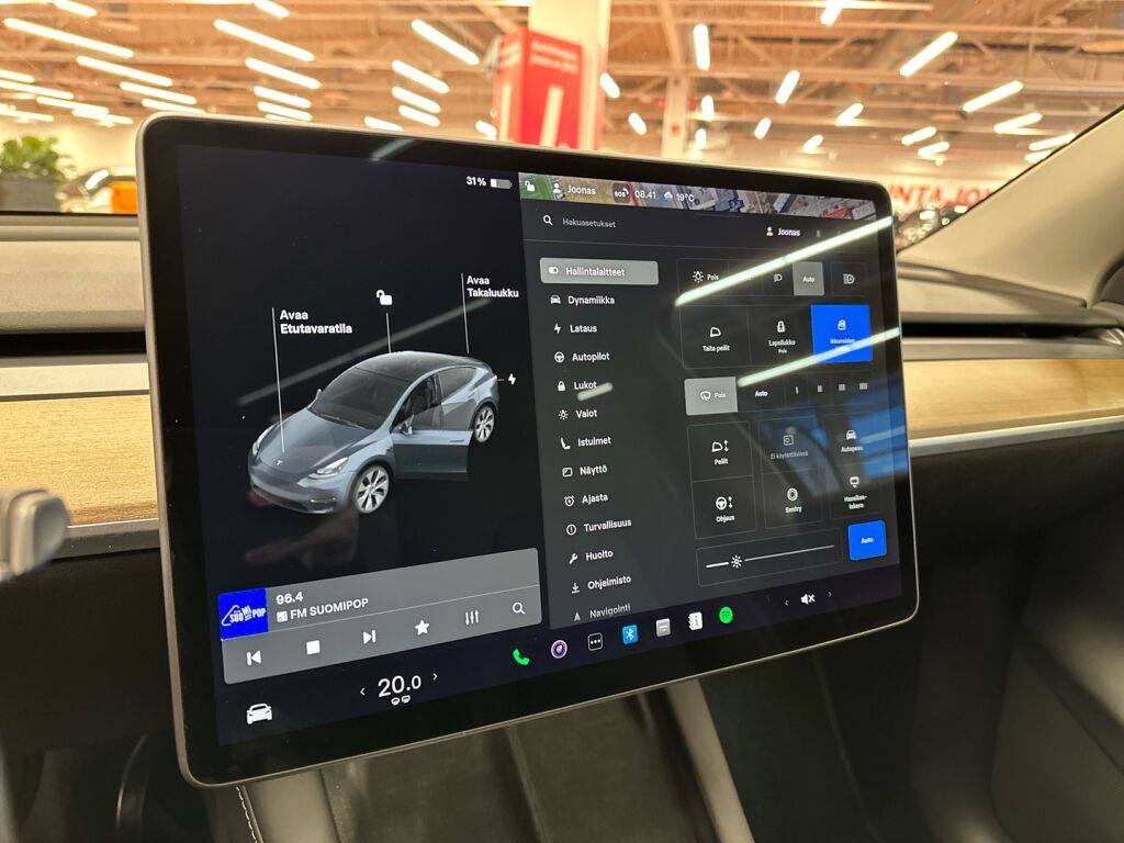 Tesla Model Y 2021 Harmaa