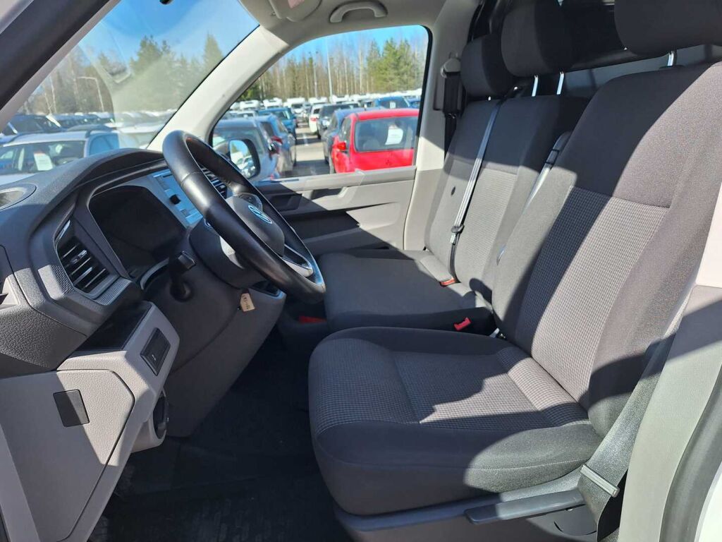 Volkswagen Transporter 2022 Valkoinen