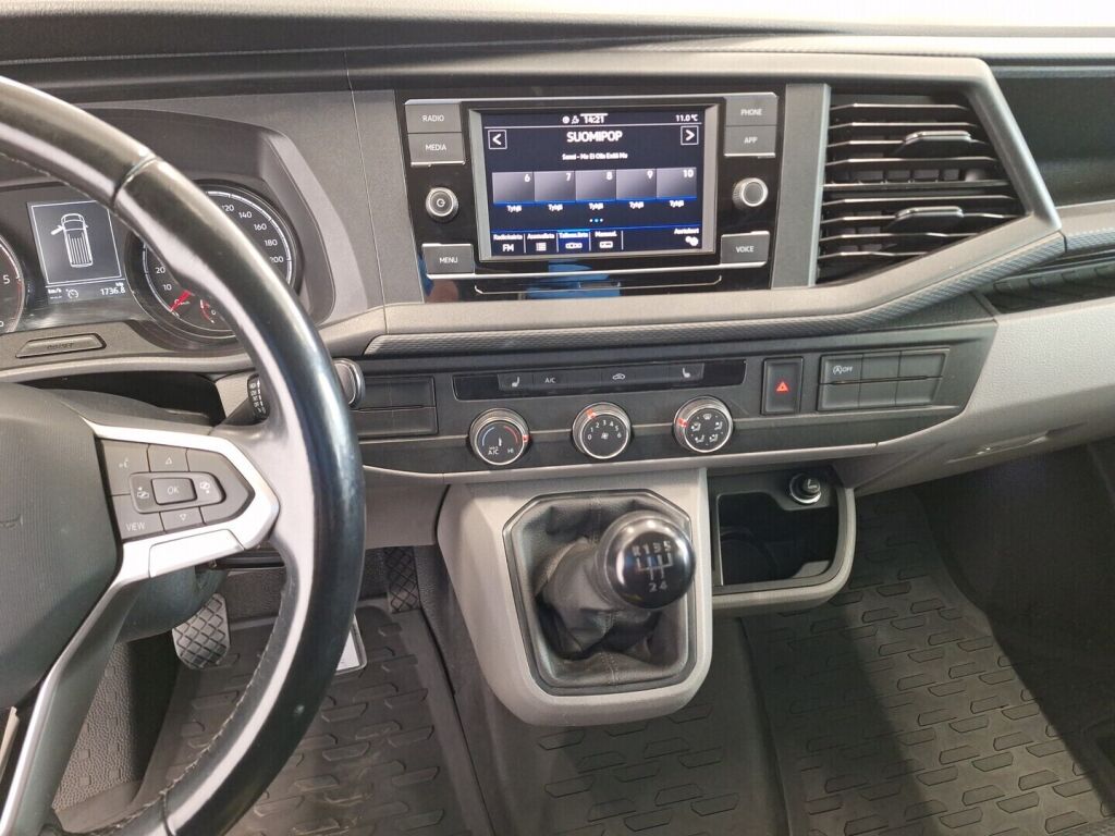 Volkswagen Transporter 2022 Valkoinen