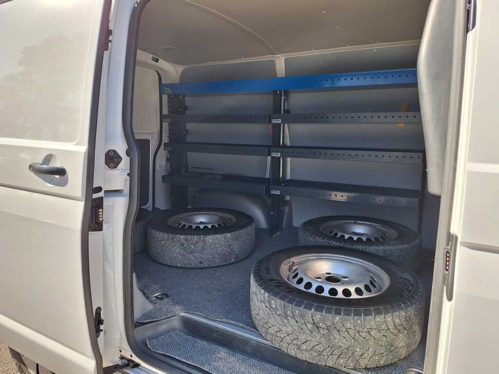 Volkswagen Transporter 2022 Valkoinen
