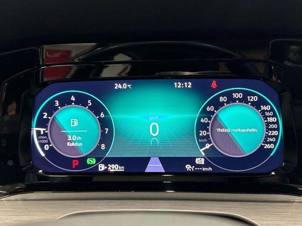 Volkswagen Golf 2023 Musta