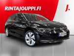 Volkswagen Golf 2023 Musta