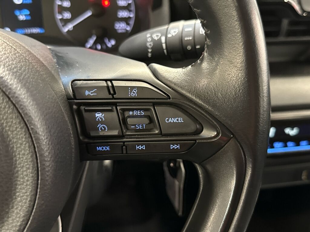 Toyota Yaris 2022 Valkoinen