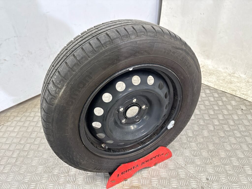 Toyota Yaris 2022 Valkoinen