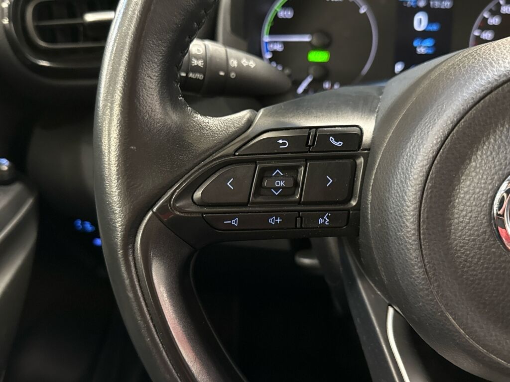 Toyota Yaris 2022 Valkoinen