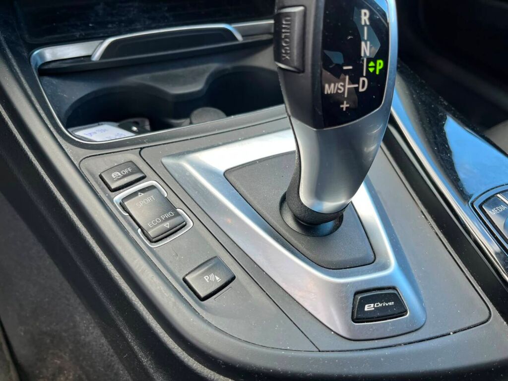 BMW 330 2017 Hopea