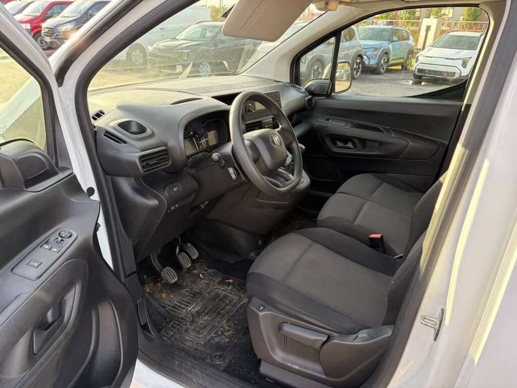 Toyota Proace CITY 2022 Valkoinen