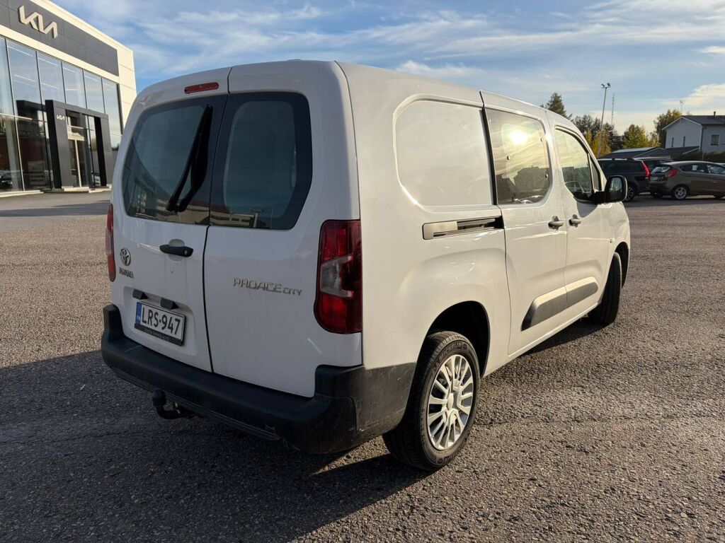 Toyota Proace CITY 2022 Valkoinen