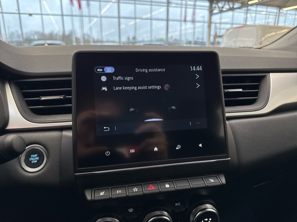 Renault Captur 2023 Harmaa