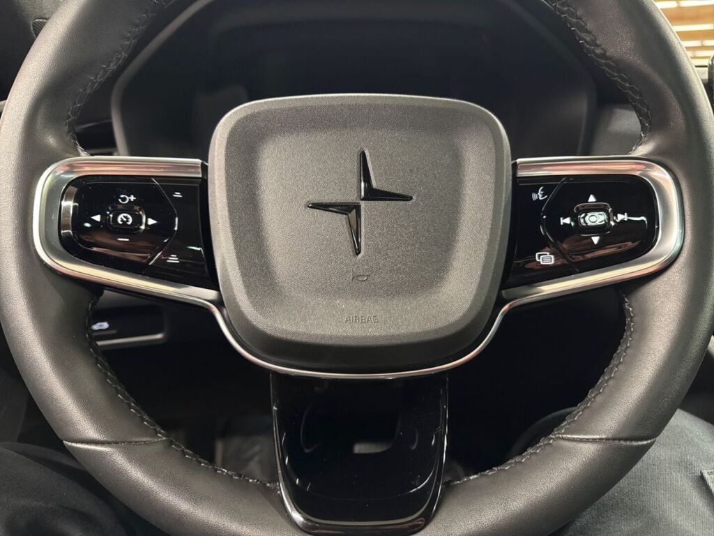 Polestar 2 2022 Harmaa