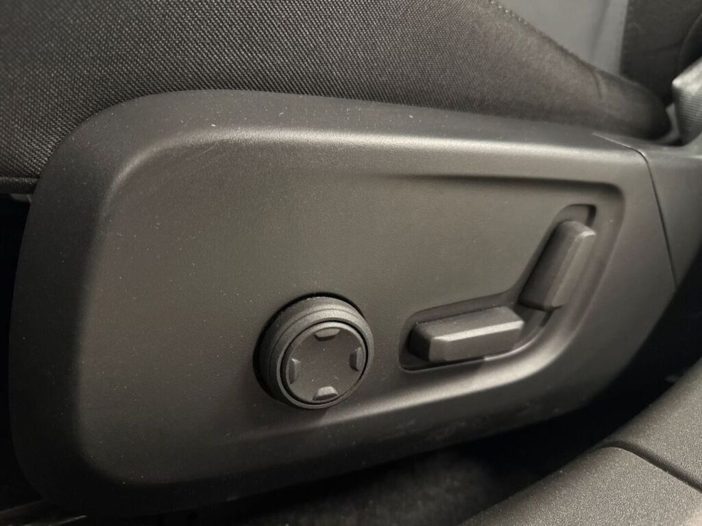 Polestar 2 2022 Harmaa