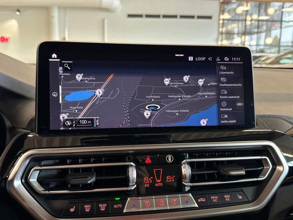 BMW X3 2023 Sininen