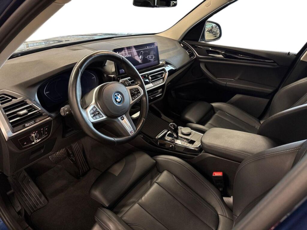 BMW X3 2023 Sininen