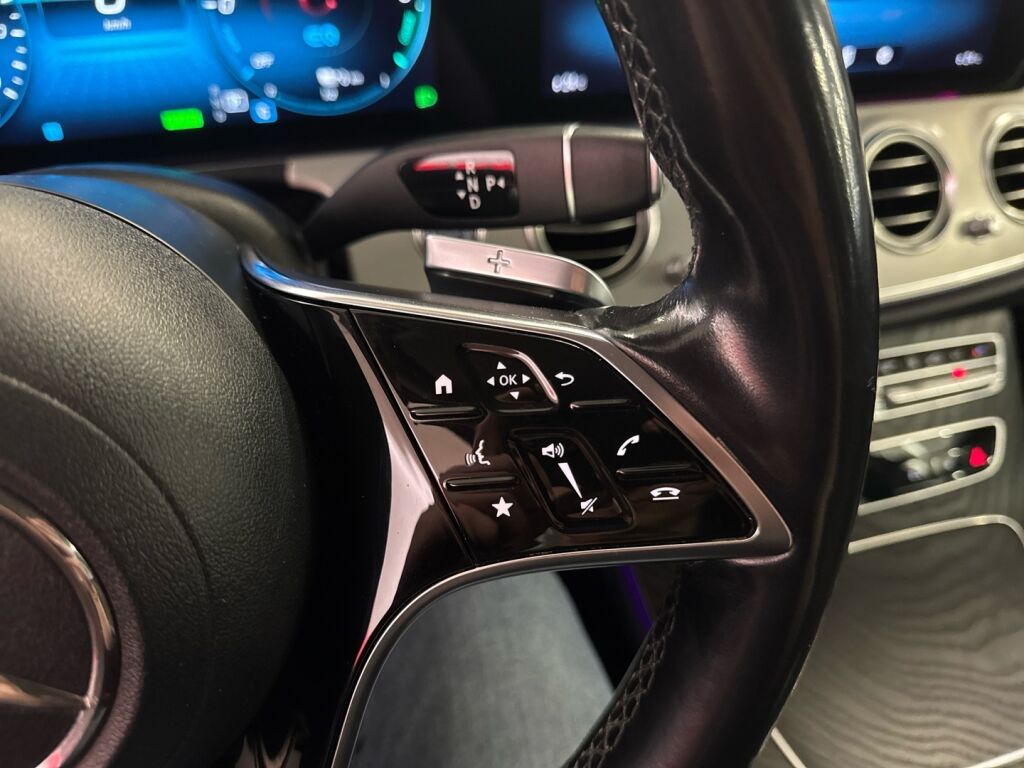 Mercedes-Benz E 2021 Harmaa