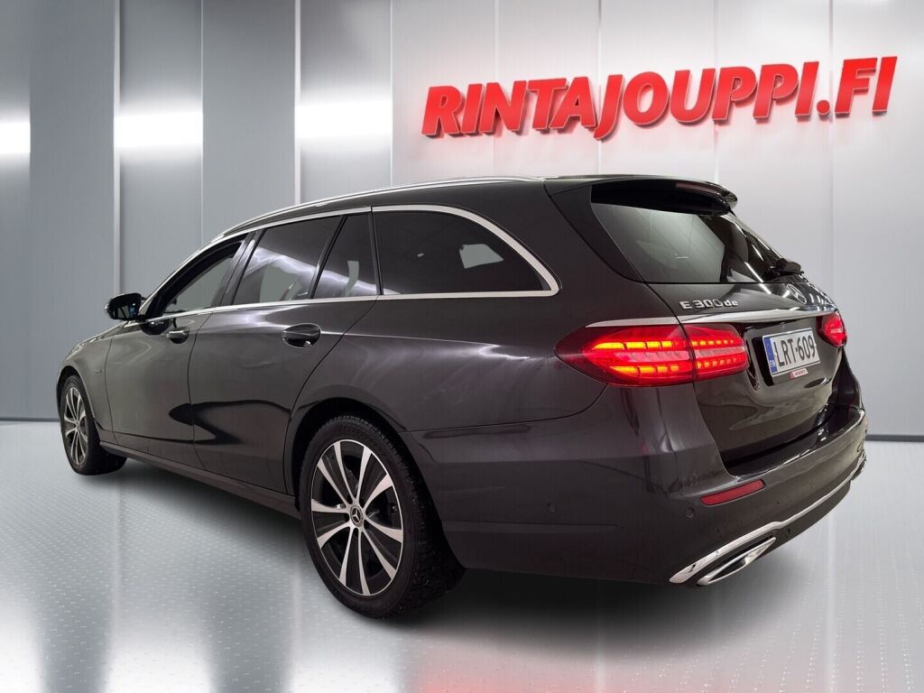 Mercedes-Benz E 2021 Harmaa