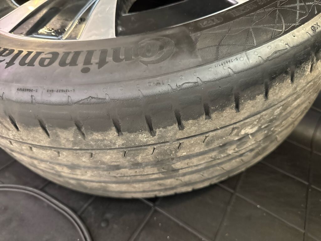 Mercedes-Benz E 2021 Harmaa