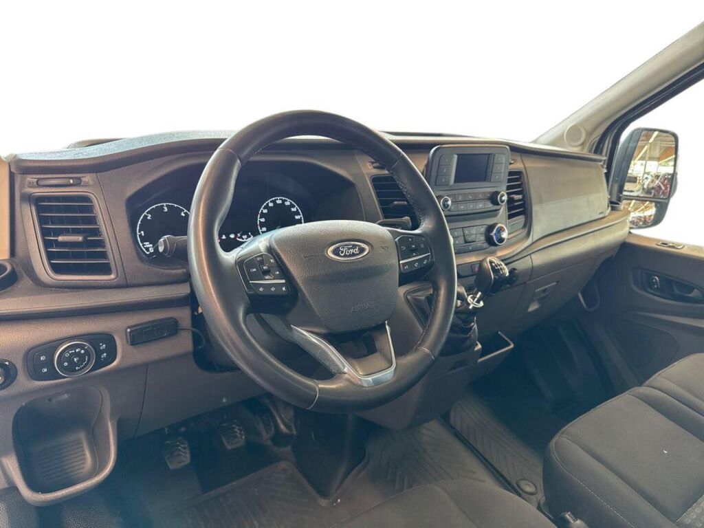 Ford Transit 2023 Harmaa